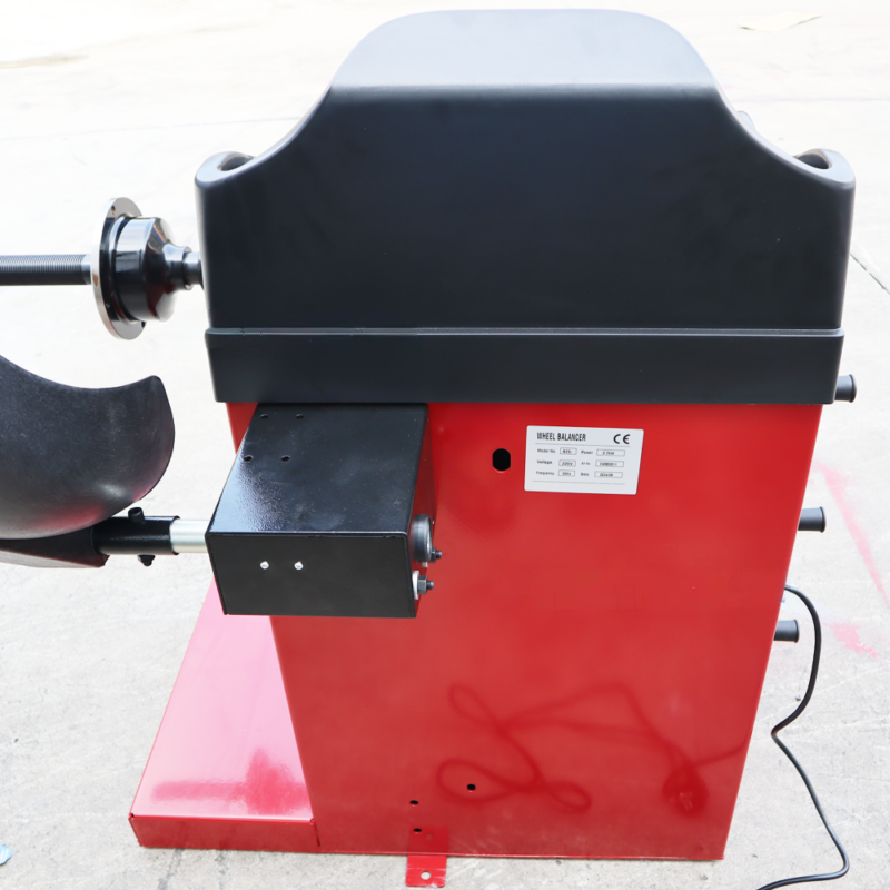 maycanbangbanhxeomega82561 thietbiv2com Mặt sau của máy OMEGA 825