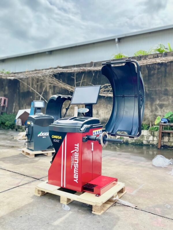 Bảng Giá Máy Cân Mâm Ô Tô – Cập Nhật 2025 2 bang gia may can mam