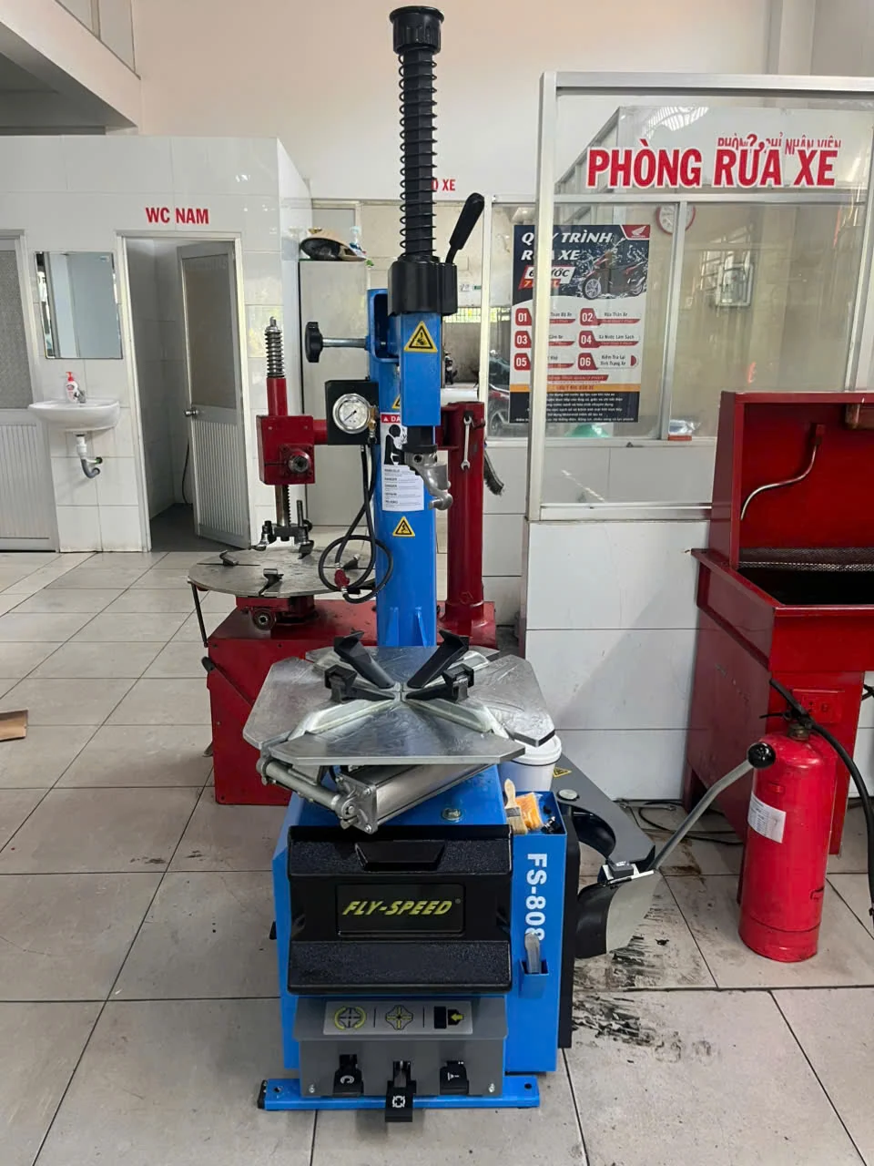 Bàn giao máy làm lốp ô tô FS-808 tại Đồng Tháp